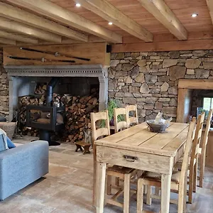 Hébergement de vacances La Ferme De Jouane, Besse-et-Saint-Anastaise